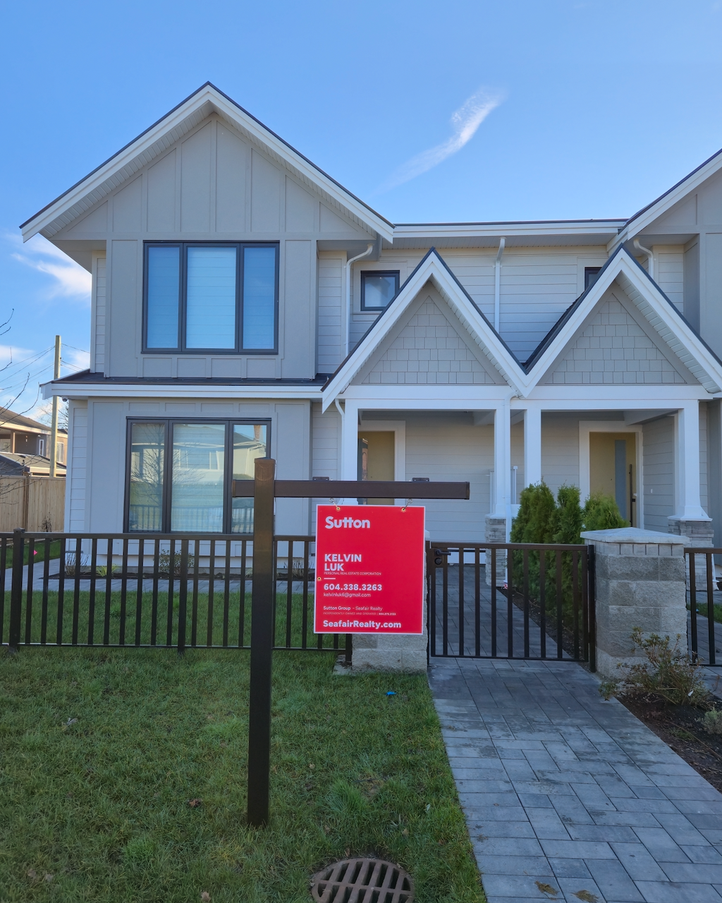 Black Real Estate Post 24' - 30' wide